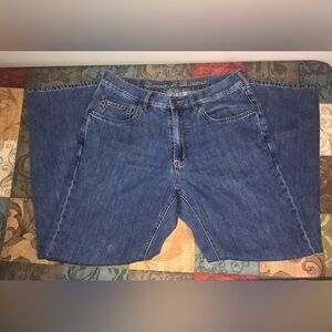 Tommy Bahamas classic fit Men’s medium wash denim jeans size 34x30